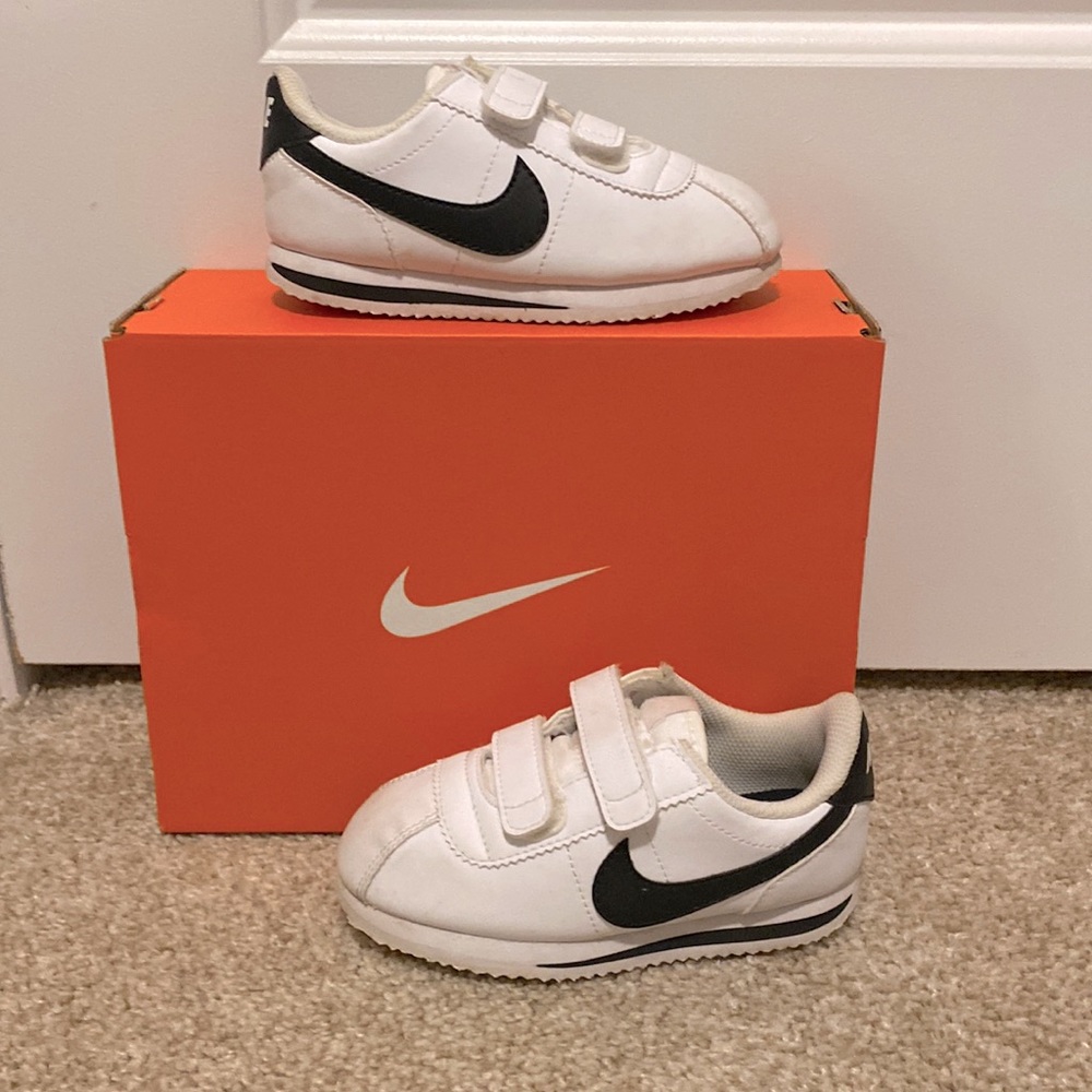 Nike Cortez Basic Toddler Boy Size 9c Black And White